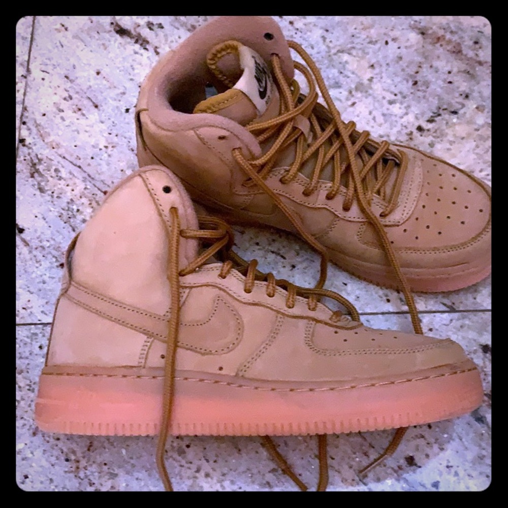 Nike Air Force 1